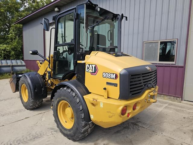 Image of Caterpillar 908M equipment image 2