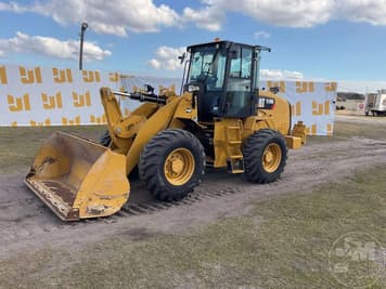 Main image Caterpillar 910M