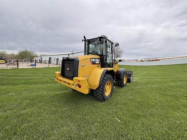 Image of Caterpillar 918M equipment image 4
