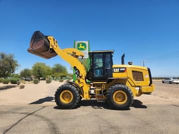 Main image Caterpillar 926M