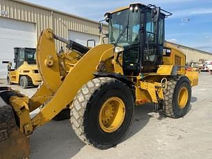 Main image Caterpillar 938M 3