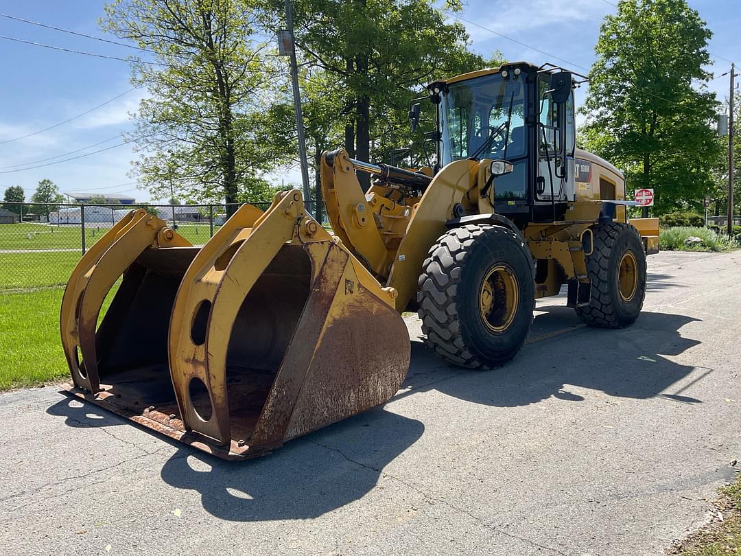 Image of Caterpillar 938M Primary image