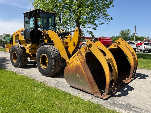 Image of Caterpillar 938M equipment image 2