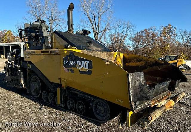 Image of Caterpillar AP1055F equipment image 2