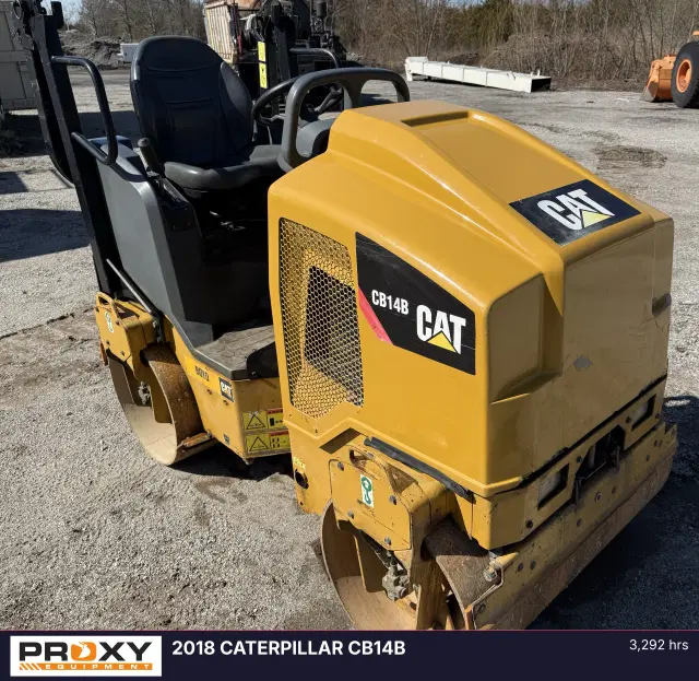 Image of Caterpillar CB14B equipment image 1