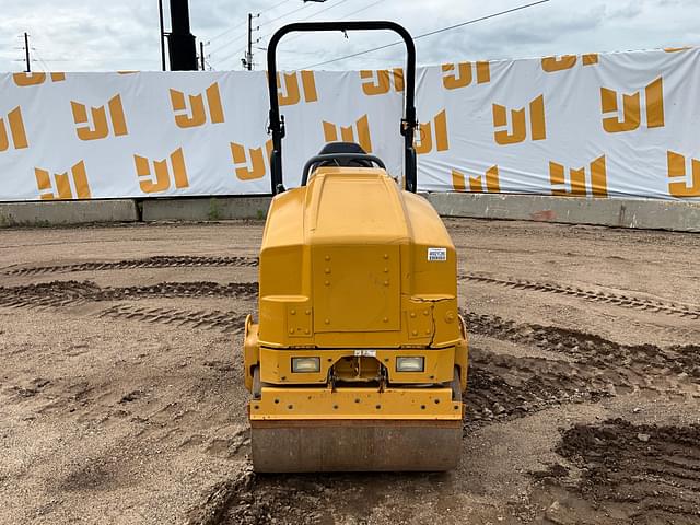 Image of Caterpillar CB14B equipment image 1