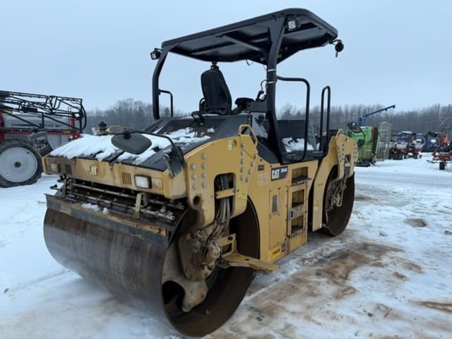Image of Caterpillar CB64B equipment image 4