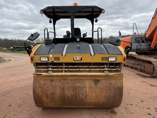 Image of Caterpillar CB64B equipment image 1