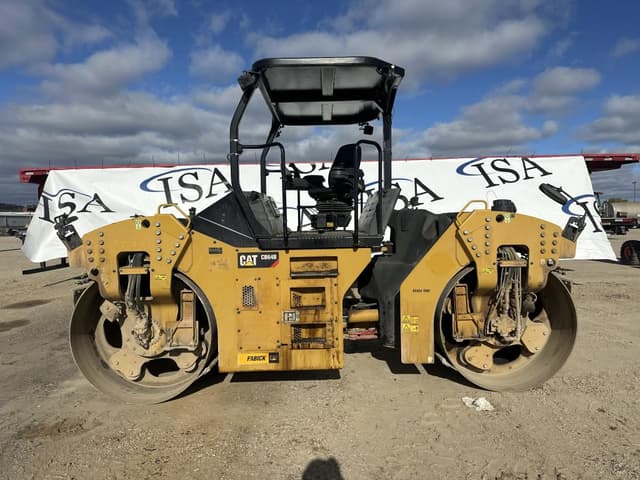 Image of Caterpillar CB64B equipment image 1