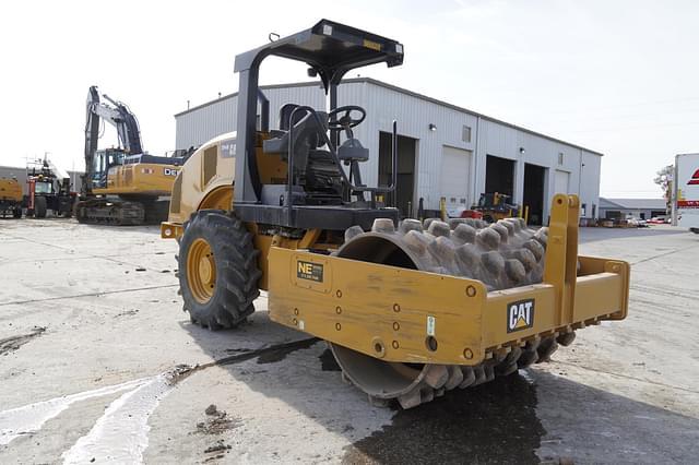 Image of Caterpillar CP44B equipment image 3