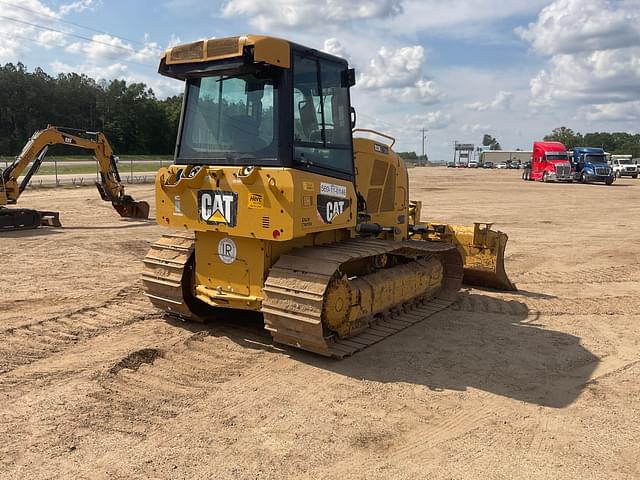 Image of Caterpillar D3K2 equipment image 4