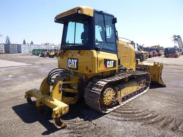 Image of Caterpillar D5K2 equipment image 2