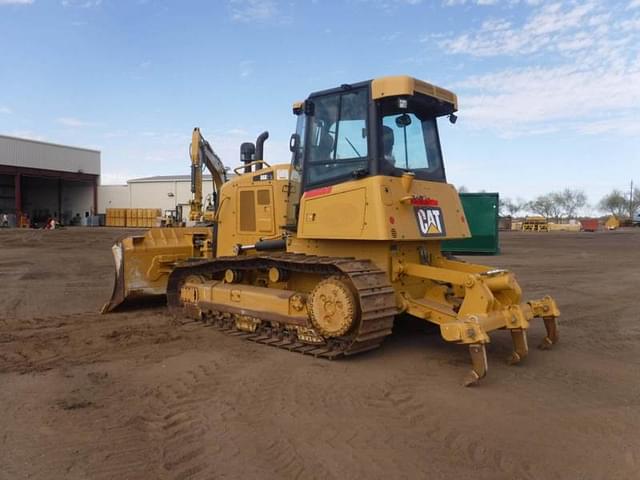 Image of Caterpillar D6K2 XL equipment image 3