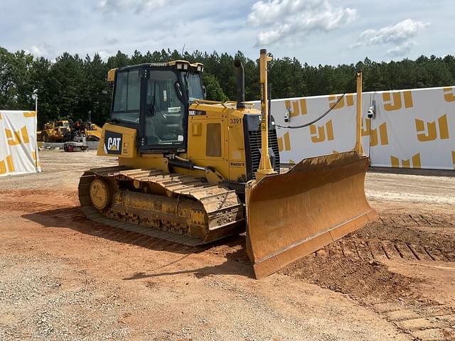 Image of Caterpillar D6K2 equipment image 2