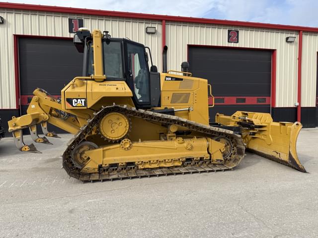 Image of Caterpillar D6N LGP equipment image 4