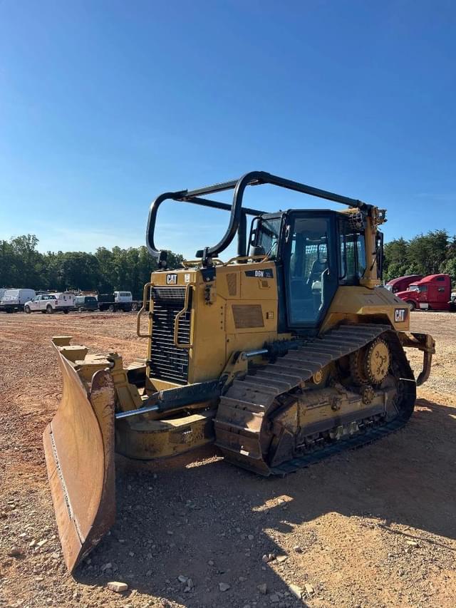 Image of Caterpillar D6N XL equipment image 1