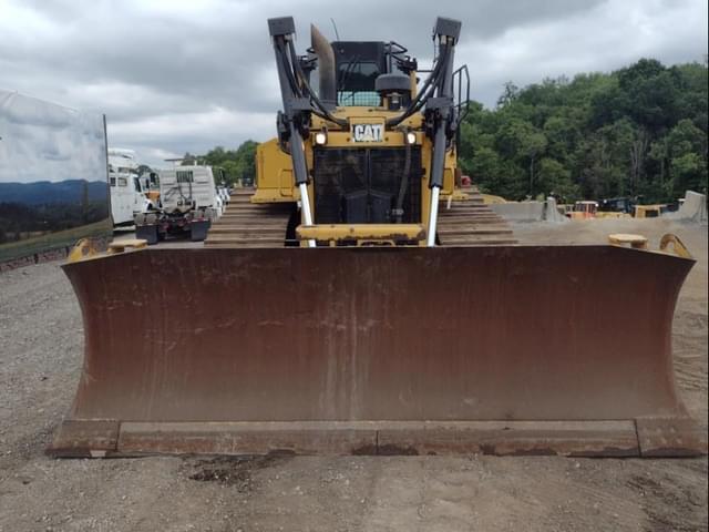 Image of Caterpillar D6T LGP equipment image 1