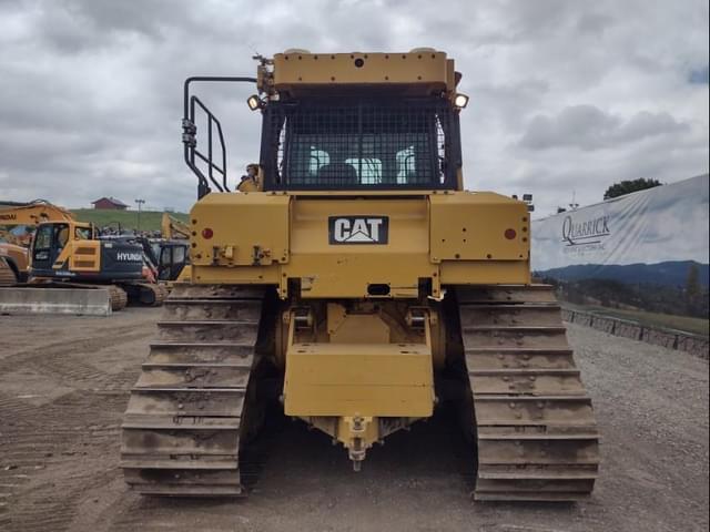 Image of Caterpillar D6T LGP equipment image 3