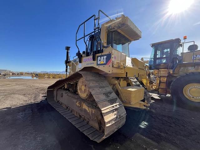 Image of Caterpillar D6T LGP equipment image 3