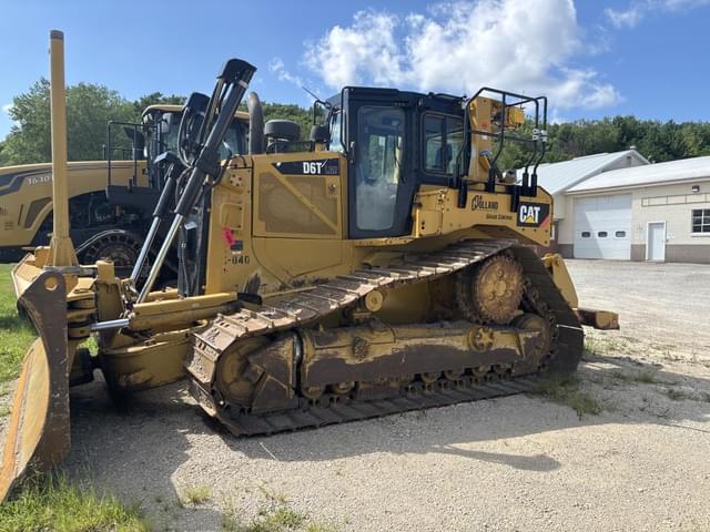 Image of Caterpillar D6T LGP equipment image 1