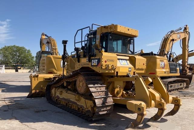 Image of Caterpillar D6T XW equipment image 1