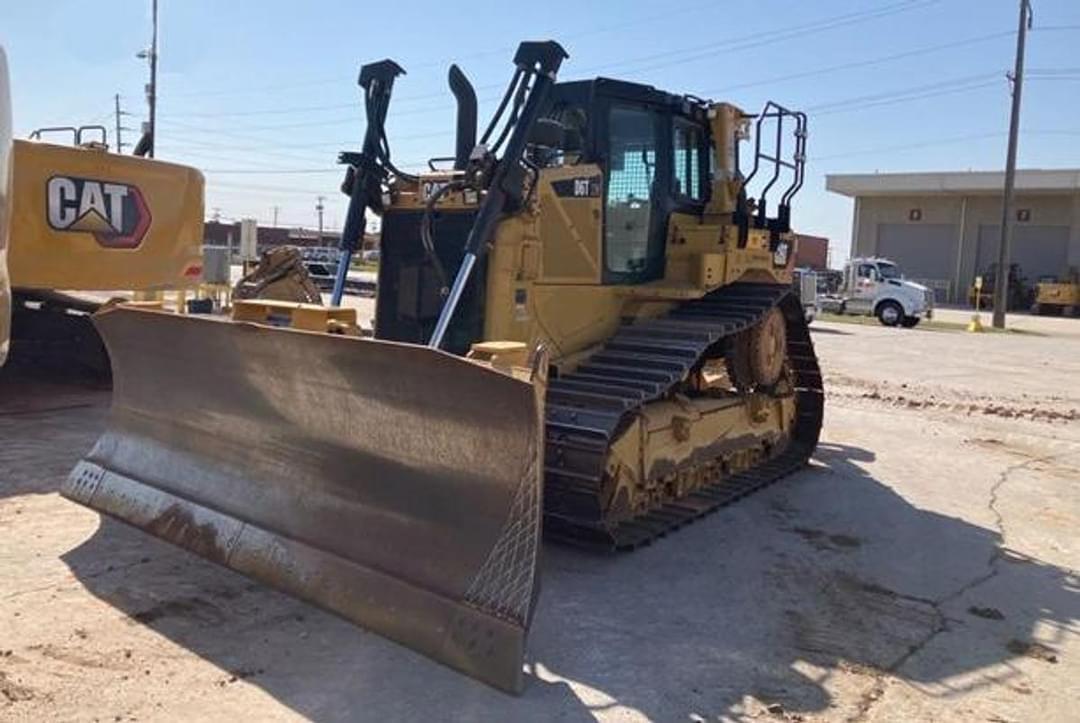 Image of Caterpillar D6T XW Primary image
