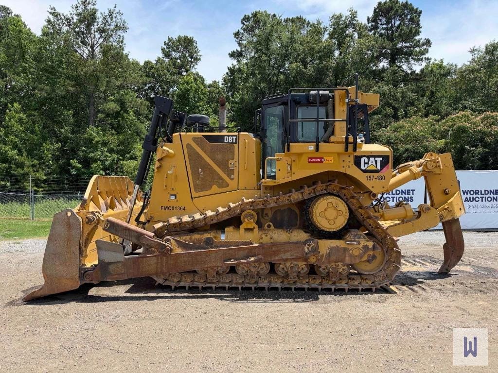 2018 Caterpillar D8T Equipment Image0