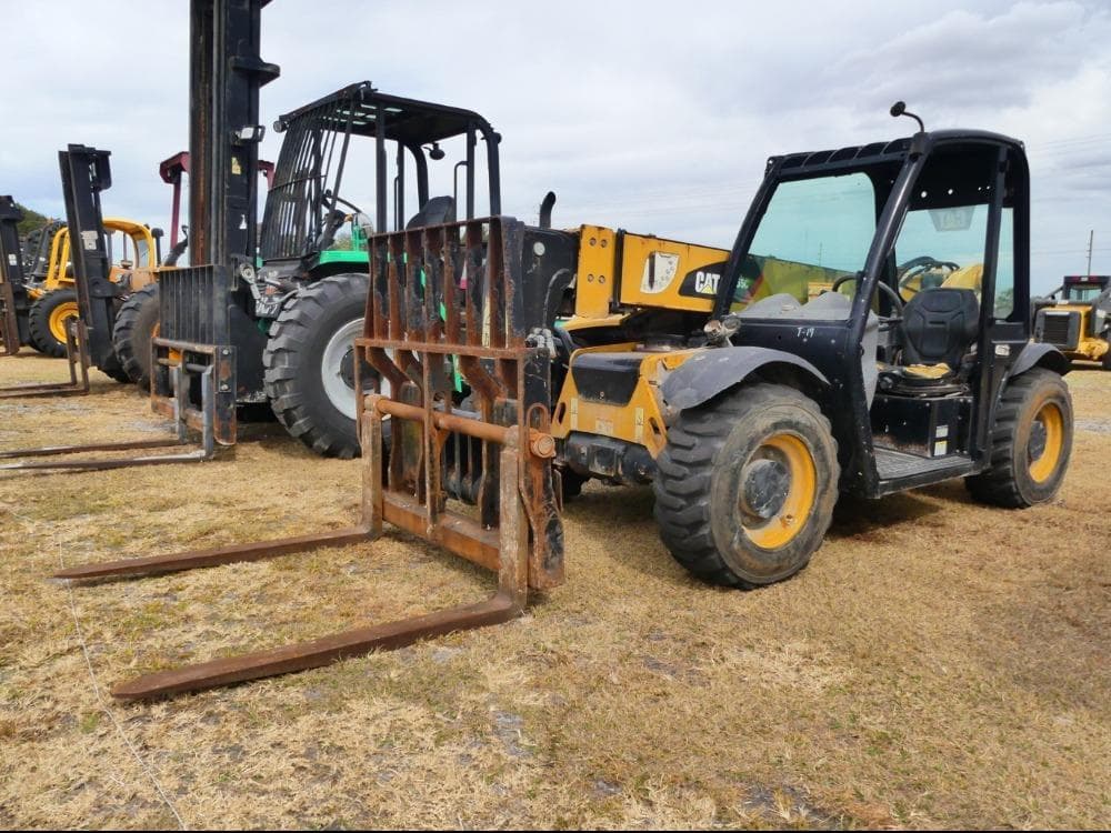 Image of Caterpillar TH255C Primary image