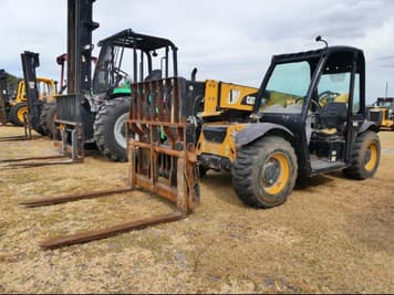 Main image Caterpillar TH255C