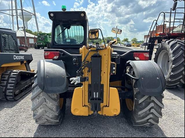 Image of Caterpillar TH408D equipment image 4