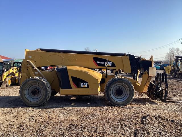 Image of Caterpillar TL1055D equipment image 4