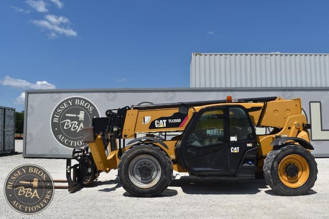 Image of Caterpillar TL1255D equipment image 1