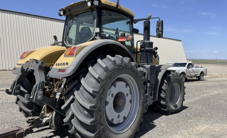 Main image Challenger 1038