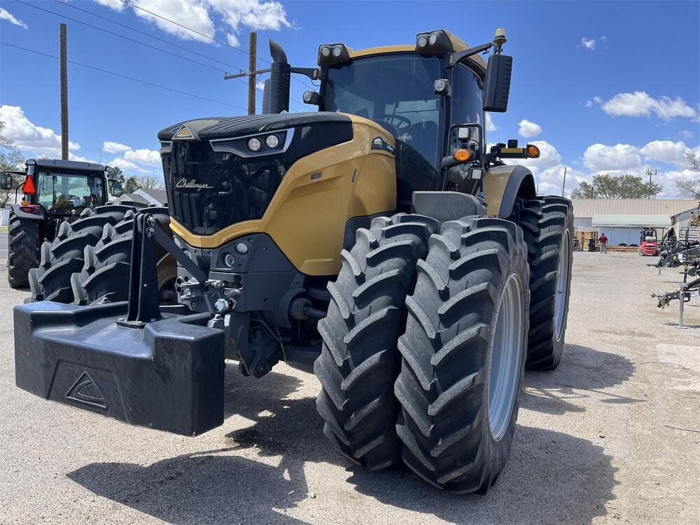 2018 Challenger 1042 Equipment Image0