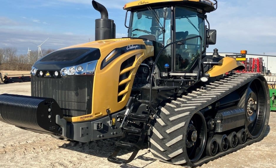 2018 Challenger MT855E Equipment Image0