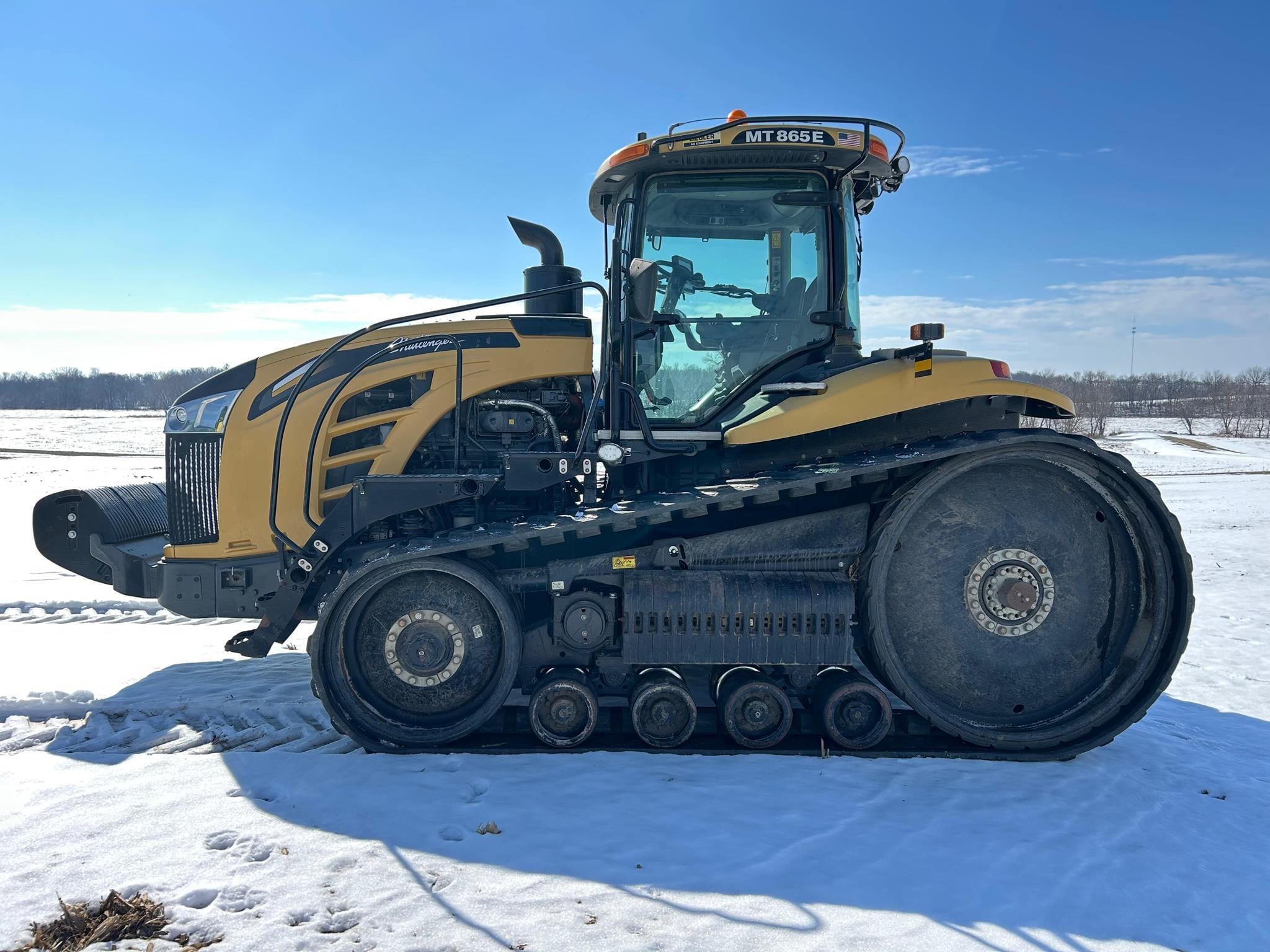 2018 Challenger MT865E Equipment Image0