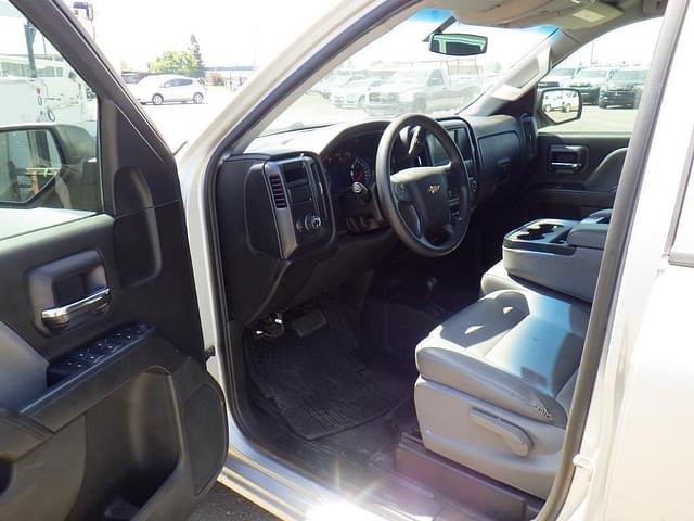 Image of Chevrolet 1500 equipment image 4
