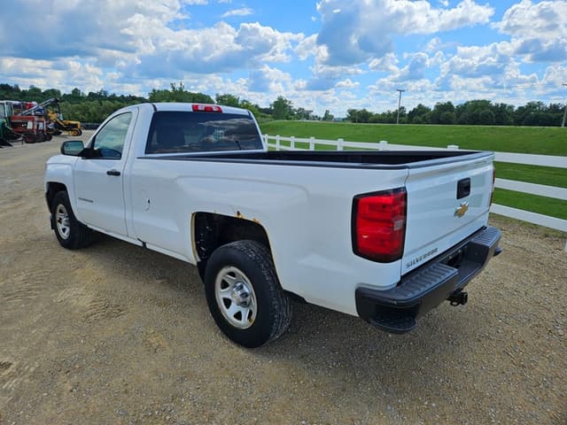 Image of Chevrolet 1500 equipment image 2