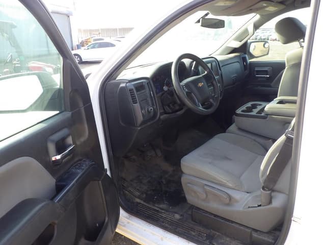 Image of Chevrolet 1500 equipment image 4