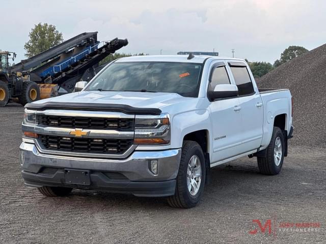 Image of Chevrolet Silverado equipment image 1