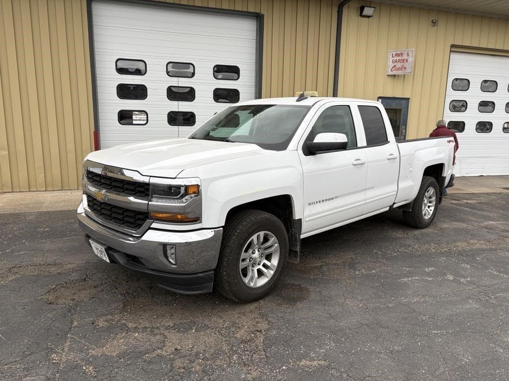 Image of Chevrolet 1500 Primary image