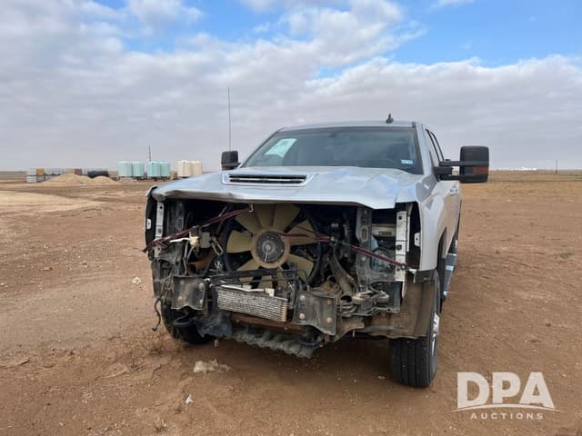 Image of Chevrolet 2500HD equipment image 1