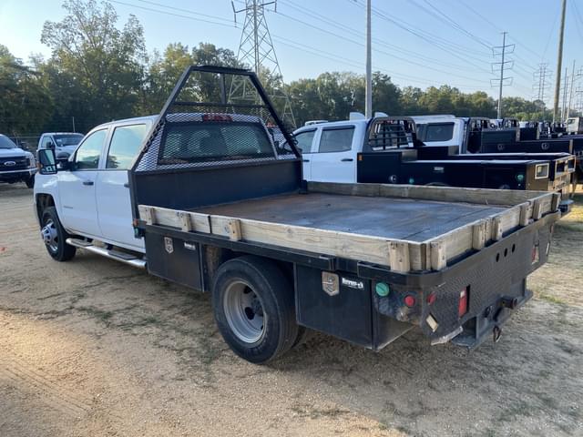 Image of Chevrolet 3500HD equipment image 1