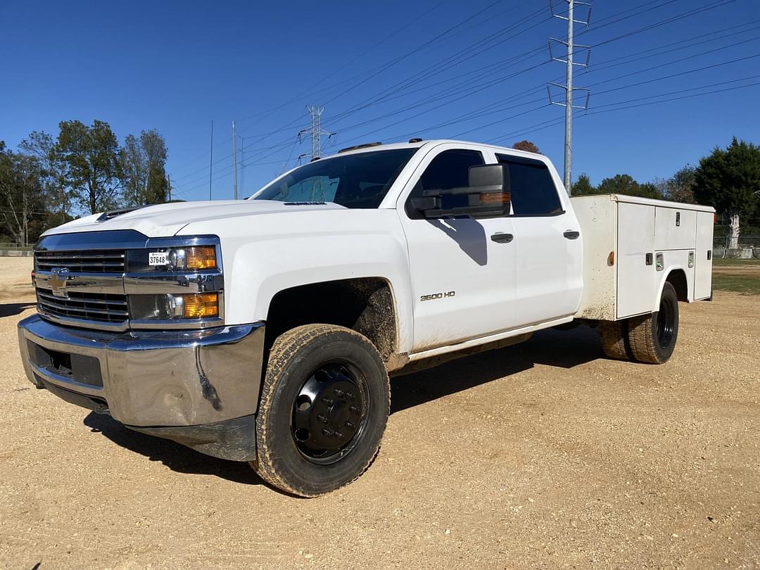 Image of Chevrolet 3500HD Primary image