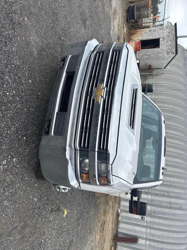 Image of Chevrolet 3500HD equipment image 1