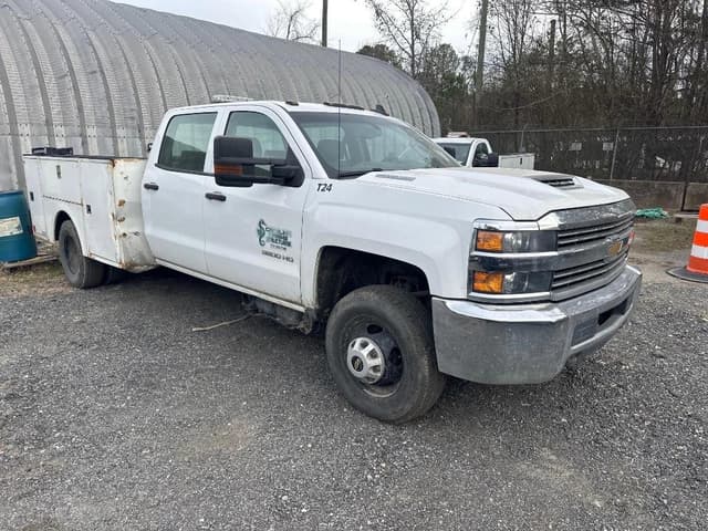 Image of Chevrolet 3500HD equipment image 2