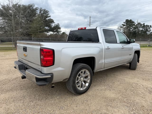 Image of Chevrolet 1500 equipment image 2