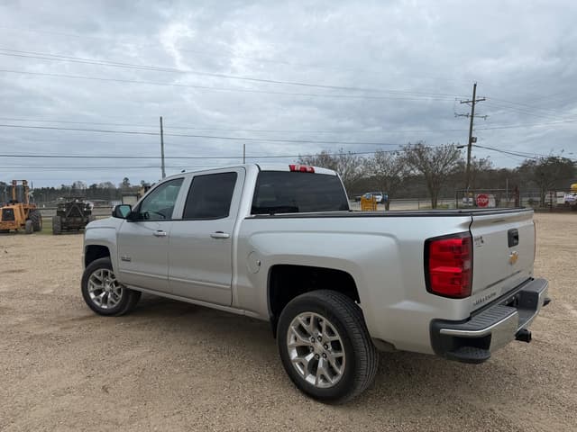 Image of Chevrolet 1500 equipment image 3