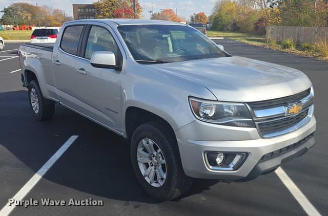 Image of Chevrolet Colorado equipment image 2