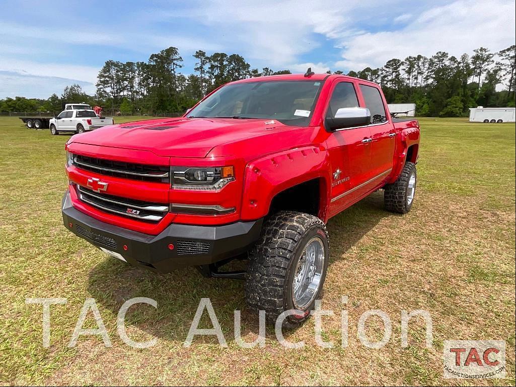 Image of Chevrolet Silverado Primary image